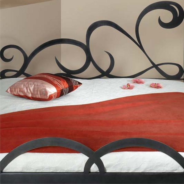 CATRAGENA kovová kovaná dvoulůžková postel